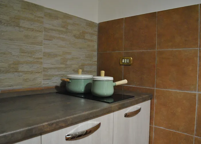 Antinea לינה וארוחת בוקר 3*